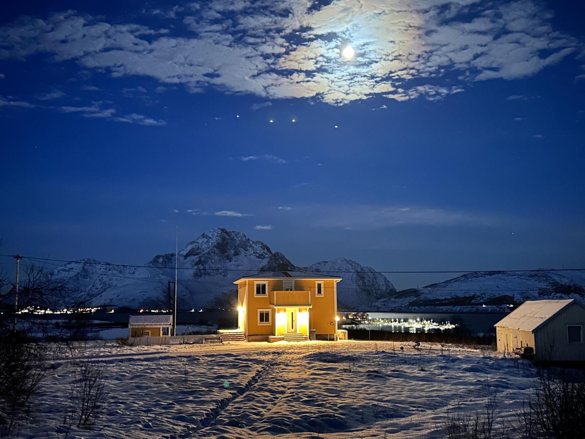 PederStua Villa Storeidet Luaran gambar